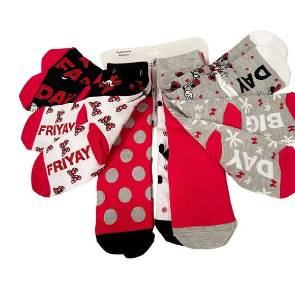 NEW DISNEY PARKS Minnie Mouse Youth Medium Socks 7 Pair Set Days of week Friyay - Picture 1 of 10